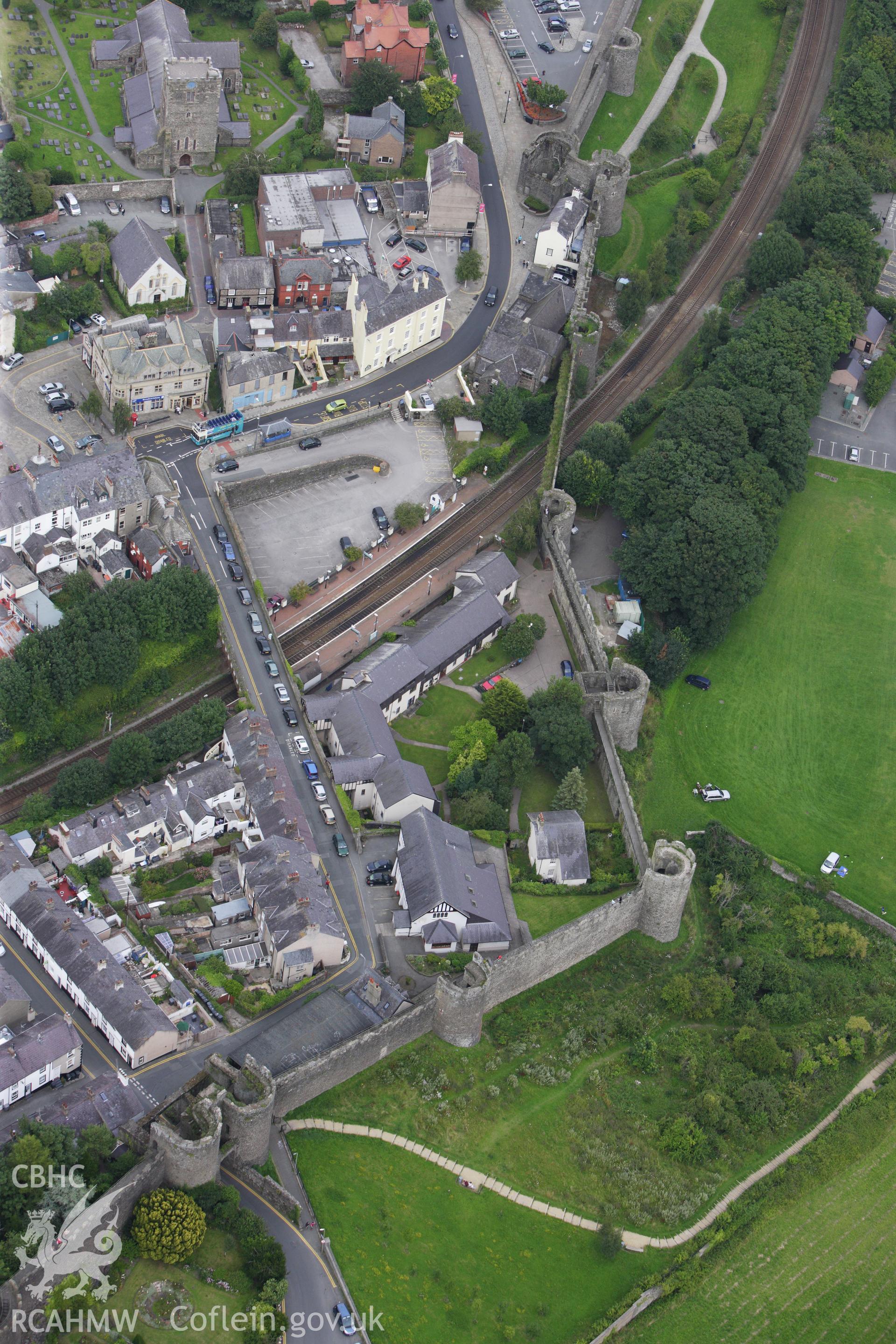 RCAHMW colour oblique aerial photograph of Conwy Town Walls. Taken on 06 August 2009 by Toby Driver