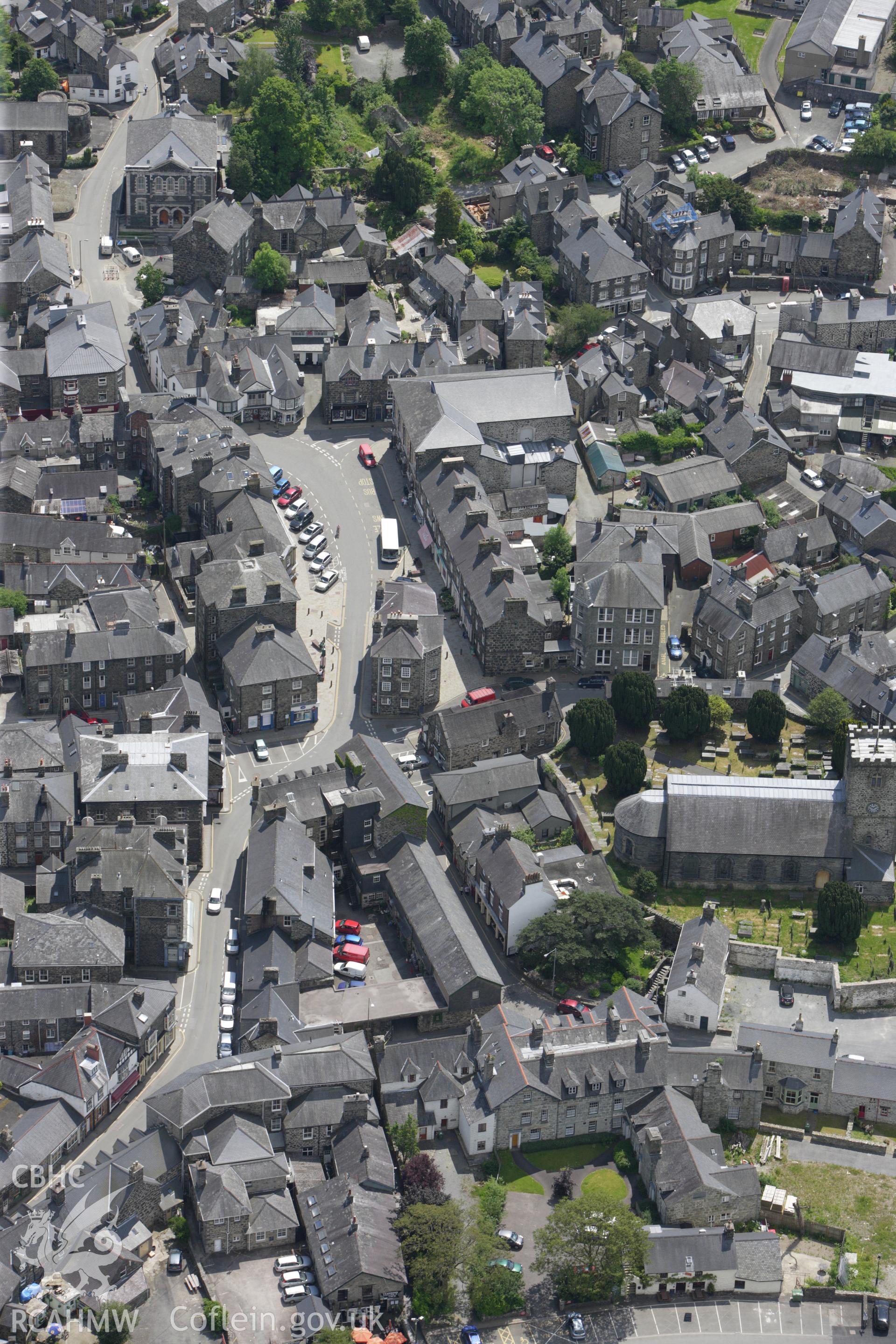 RCAHMW colour oblique aerial photograph of Dolgellau. Taken on 02 June 2009 by Toby Driver