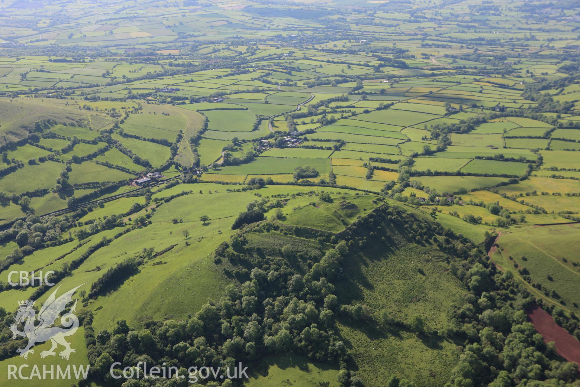 RCAHMW colour oblique aerial photograph of Castell Dinas. Taken on 11 June 2009 by Toby Driver