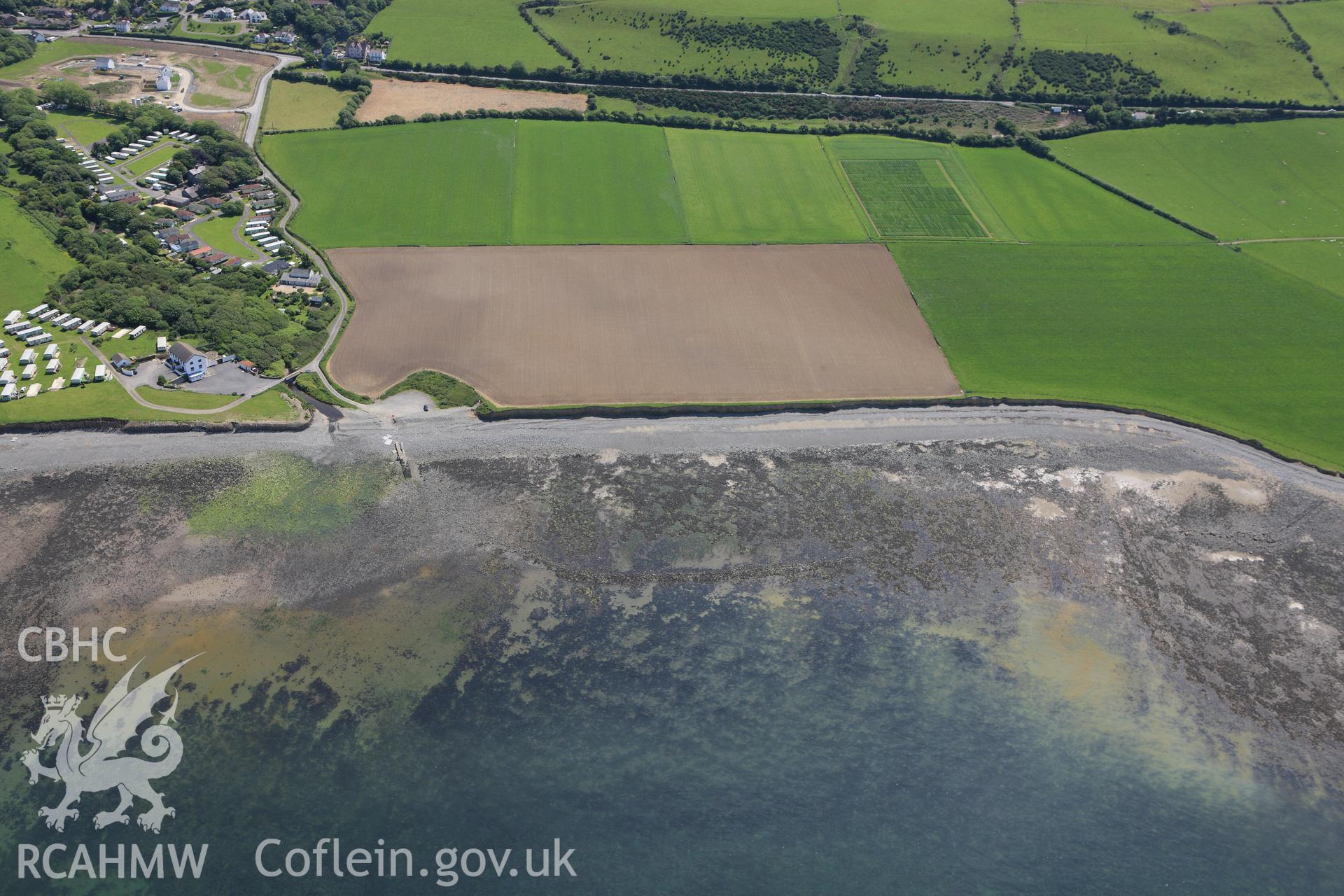 RCAHMW colour oblique aerial photograph of Llanon foreshore and Fishtraps. Taken on 02 June 2009 by Toby Driver