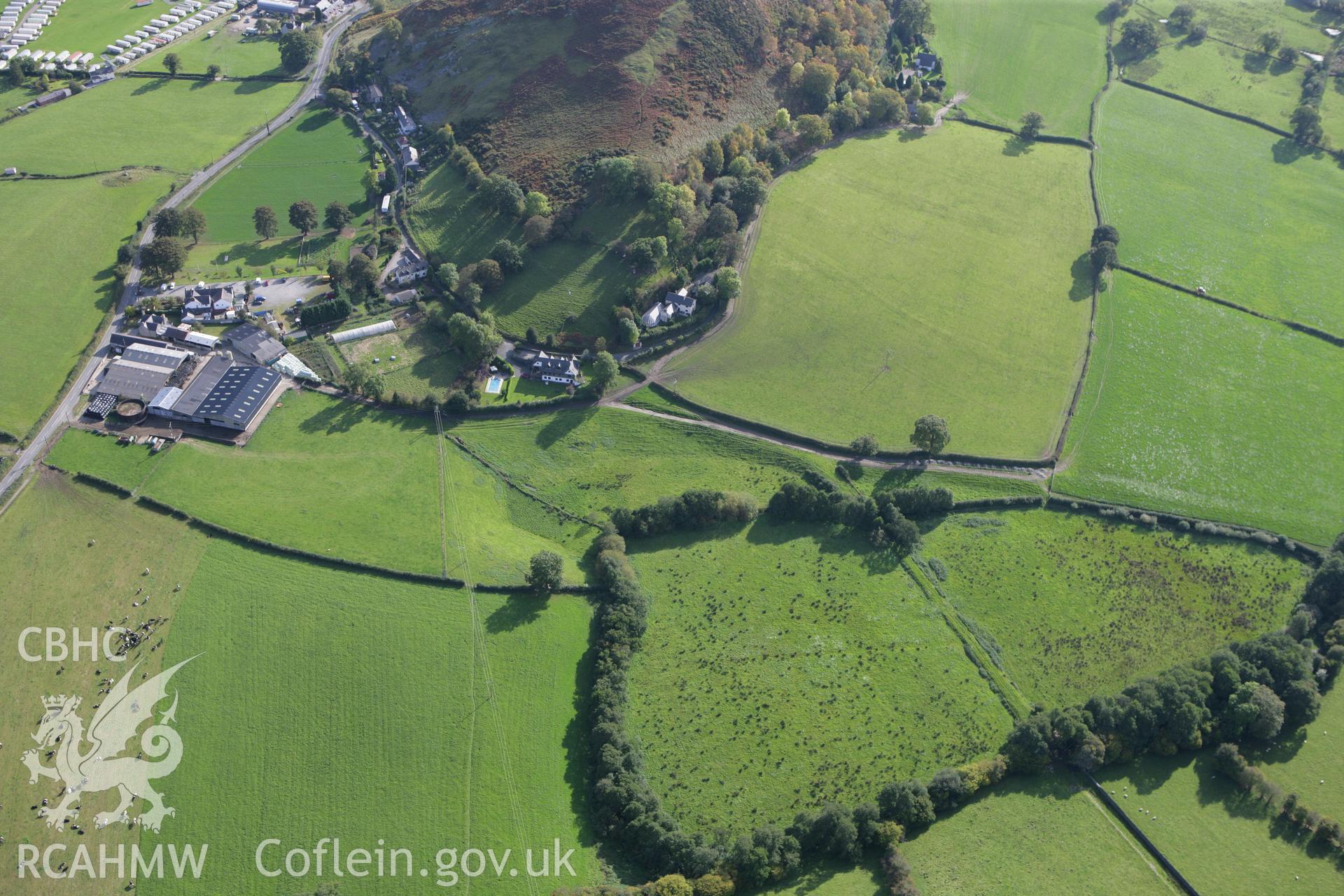 RCAHMW colour oblique aerial photograph of possible former ponds at Hendy. Taken on 13 October 2009 by Toby Driver