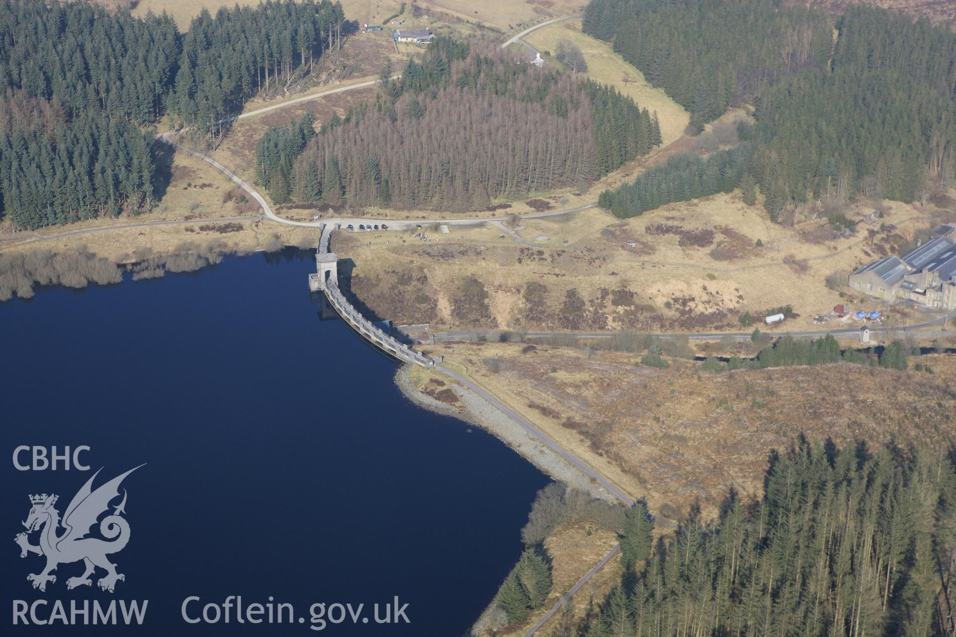 RCAHMW colour oblique photograph of Llyn Brenig, dam. Taken by Toby Driver on 18/03/2009.
