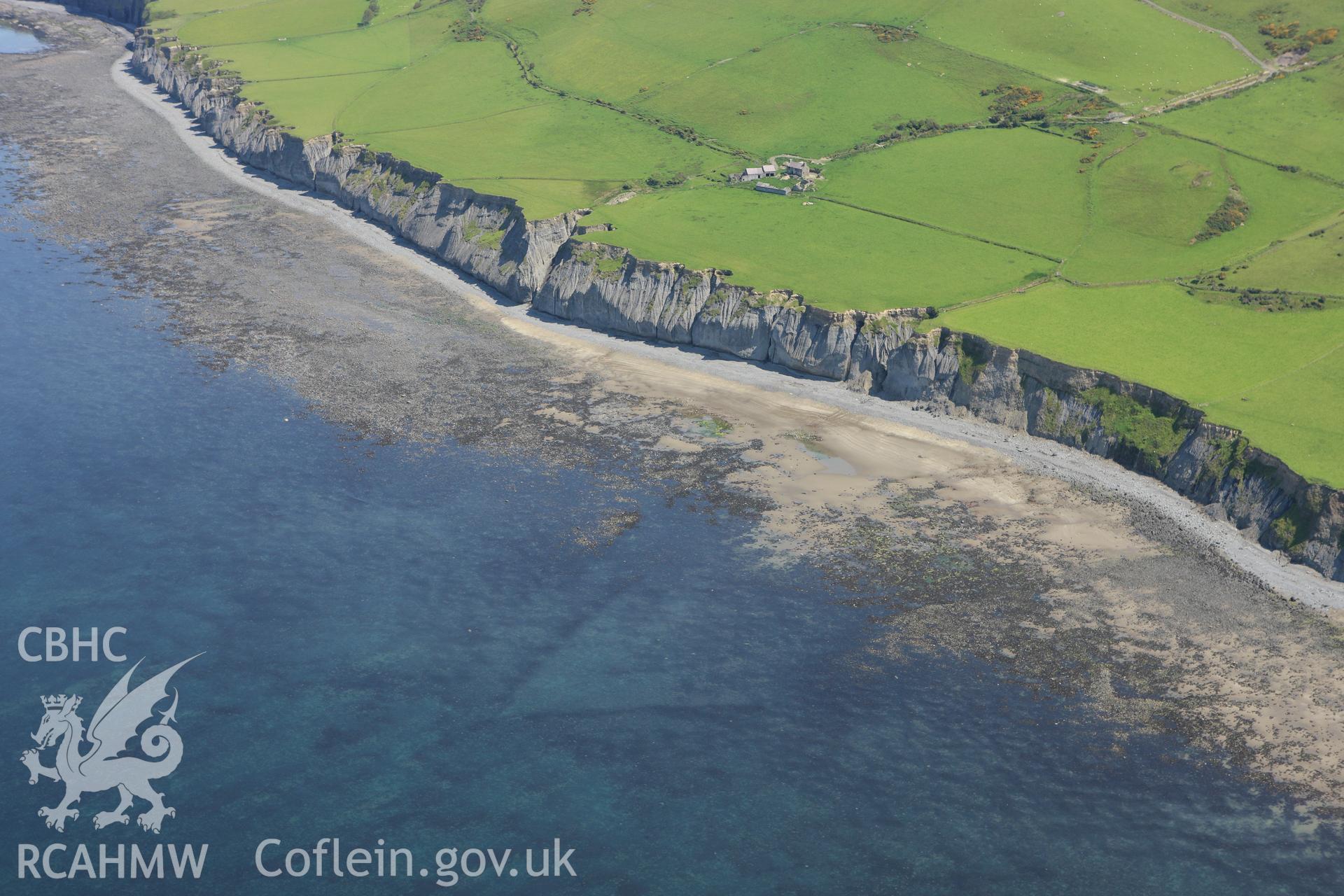 RCAHMW colour oblique aerial photograph of Mynachdy'r-Graig Fish Trap I. Taken on 02 June 2009 by Toby Driver