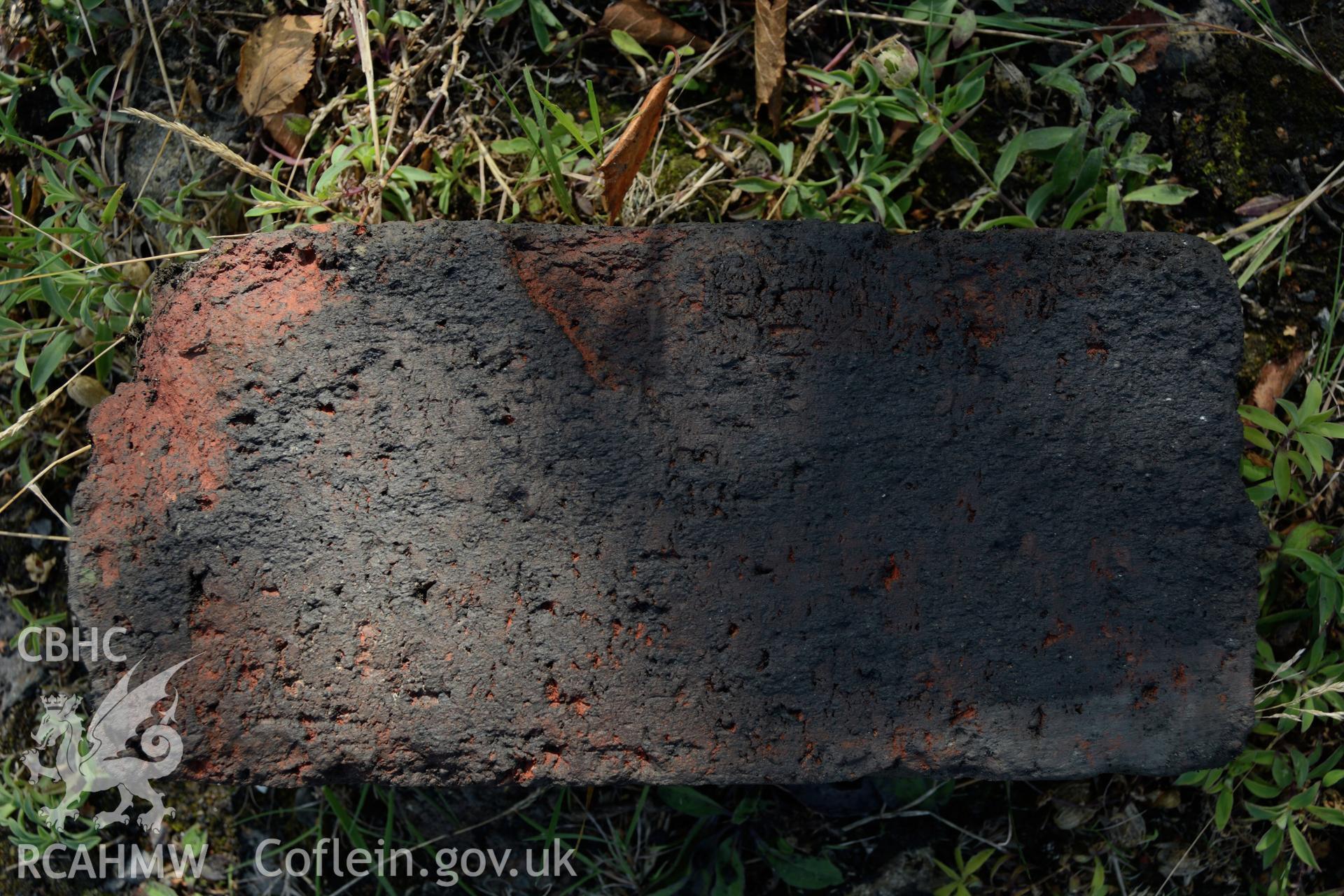 Unidentified pre 1850 frogless red brick