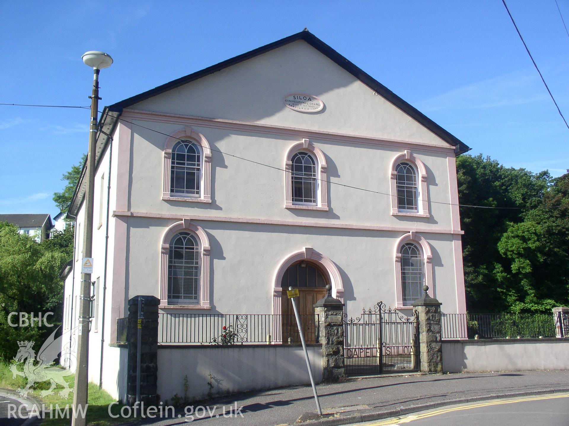 Colour digital photograph showing the front exterior of Siloa Independent Chapel, Aberdare; Glamorgan.